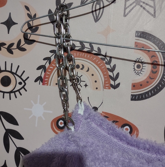 2/$10 Plush Chain Cropped Top Size Medium - Picture 3 of 5